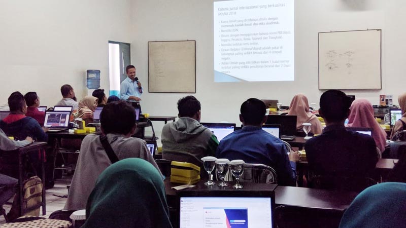 UBSI AdakanWorkshop Penulisan dan Publikasi Artikel Ilmiah Bereputasi Internasional