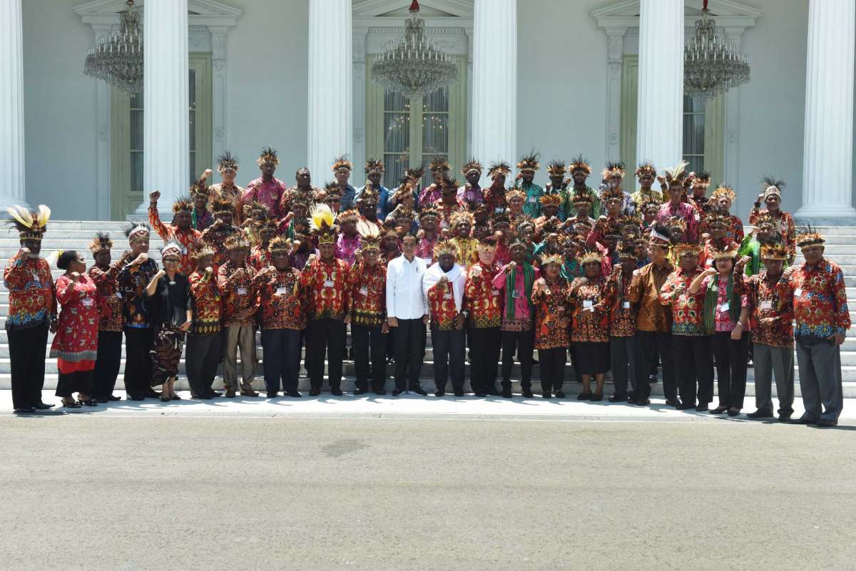 Minta Dibangun Istana Negara di Papua
