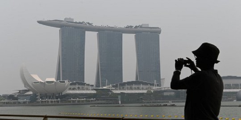 Kabut Ganggu Persiapan F1 Singapura