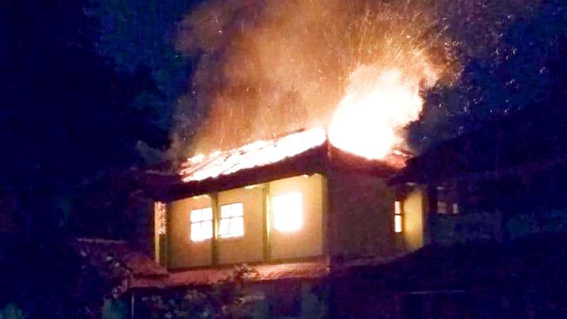 12 Asrama IBS MTSN 1 Ludes Kebakaran