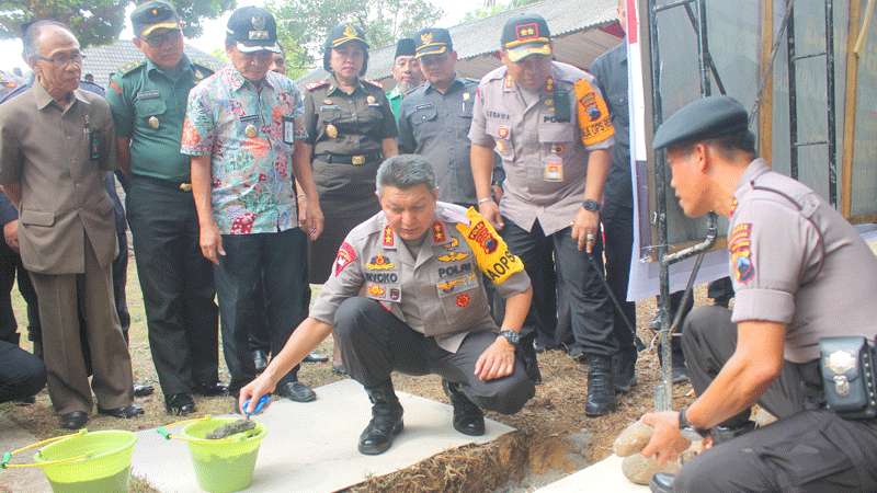 Bupati Tawarkan Tanah untuk Polwil