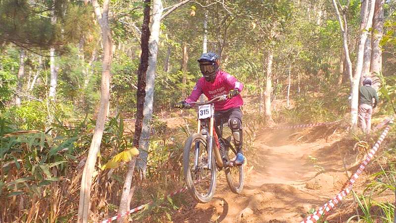 Dua Atlet Down Hill Banjarnegara Raih Perak