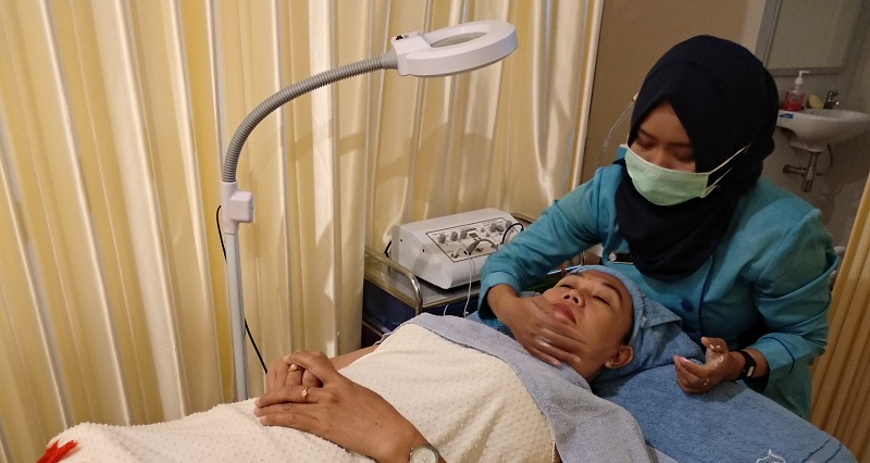 Klinik Laras Purwokerto Berikan Pilihan Facial