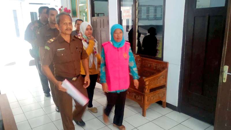 Mantan Pj Kades Kutowinangun Ditahan