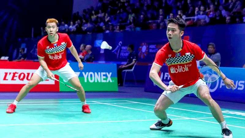 Tujuh Gelar Dalam Setahun