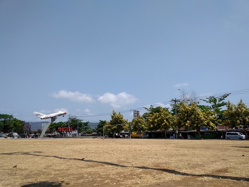 Kemarau Panjang, Rumput Alun-alun Banyumas Kering
