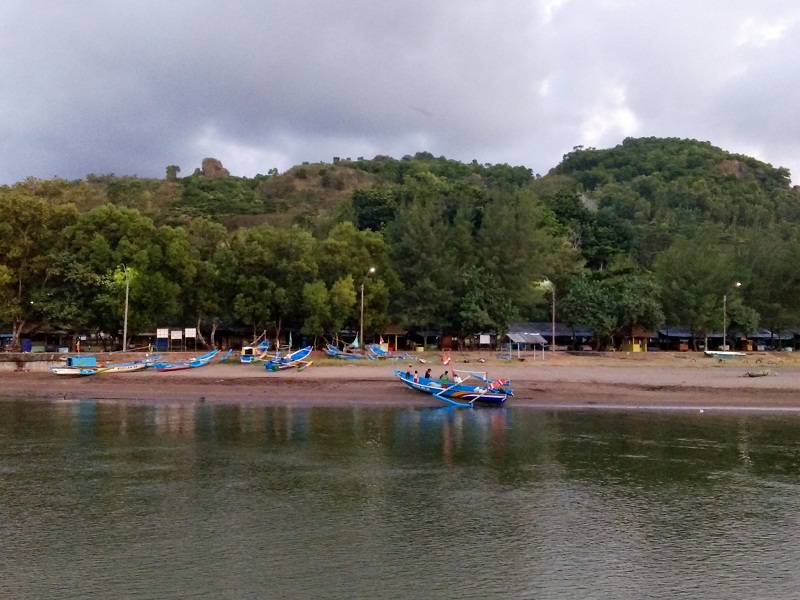 Empat Perahu Dihantam Gelombang, Satu Nelayan Cilacap Hilang