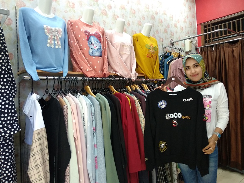 Loonadeen Hadirkan Kaos Impor Berkualitas dan Harga Terjangkau