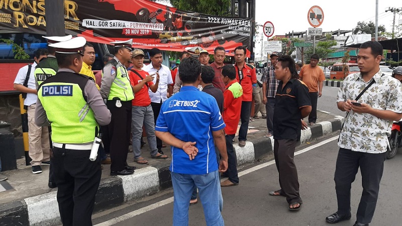 Lagi, Awak Bus Mikro Mogok Protes Operasional Trans Jateng