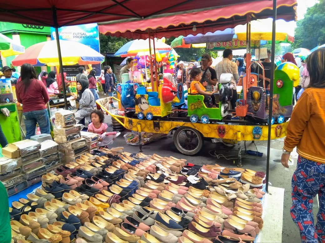 Dinperindag Janjikan Atur Pasar Minggon atau Sunday Morning di komplek Gor Satria Purwokerto