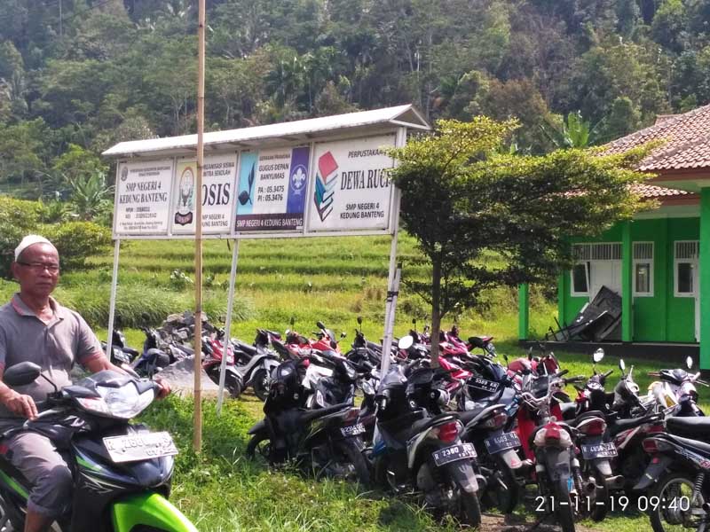 Dipuncak Gunung, Lulusan SDN Semaya Diperhitungkan