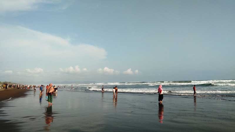 Gelombang Tinggi Picu Empat Laka Laut