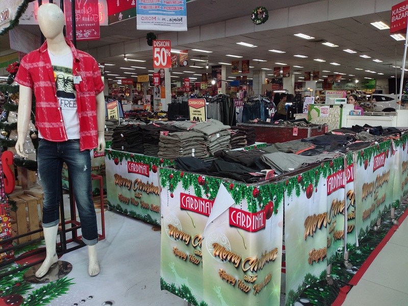 Bazar Moro, Diskon Hingga 70 Persen