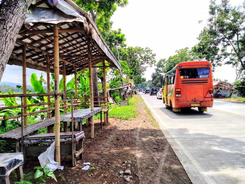 Penjual Dawet Sumbang Sampah Liar