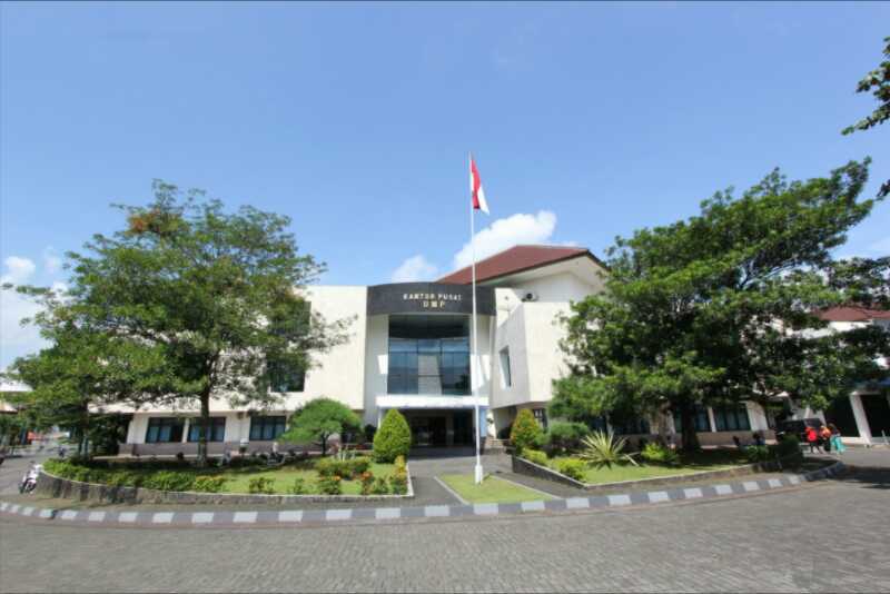 UMP Masuk 15 Besar Universitas Terbaik se Indonesia