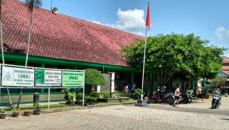 Ditarik Sumbangan, Orang Tua Laporkan Sekolah di Lapak Aduan Banyumas