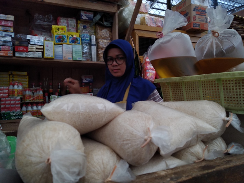 Harga Gula Pasir Terus Meroket