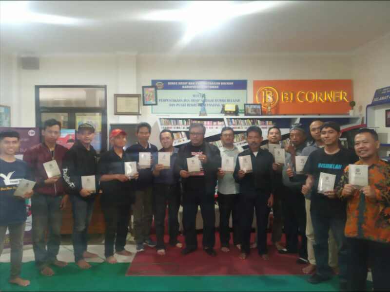 Peluncuran dan Diskusi Buku 