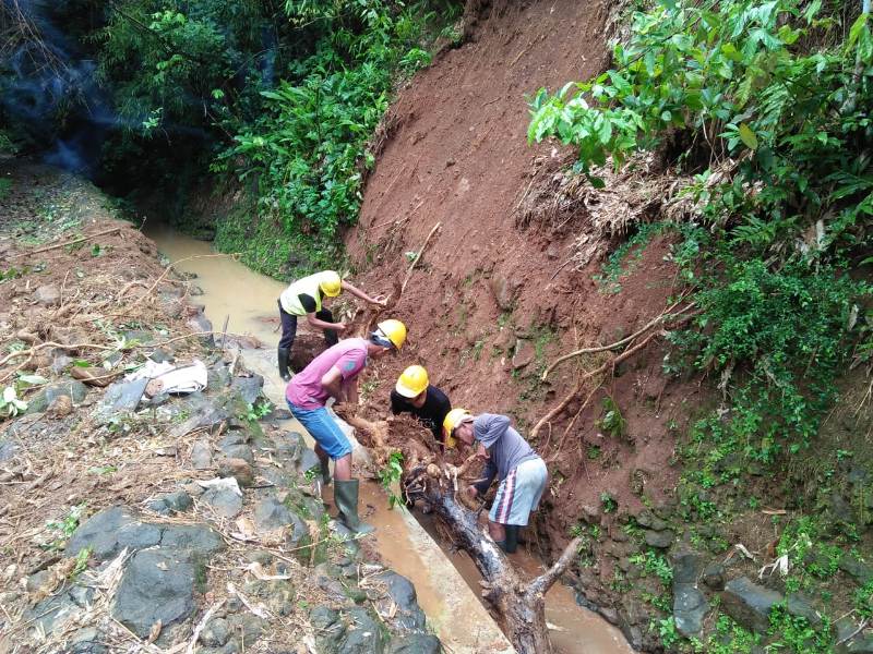 Tertimbun Longsor, Irigasi Bendung Sogati Tersendat