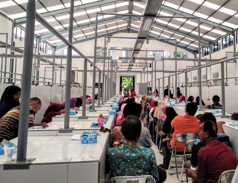 Pedagang Pasar Buntu Keluhkan Kondisi Lapak