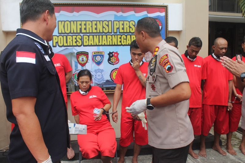 Wanita Hamil Jadi Pengedar Narkoba