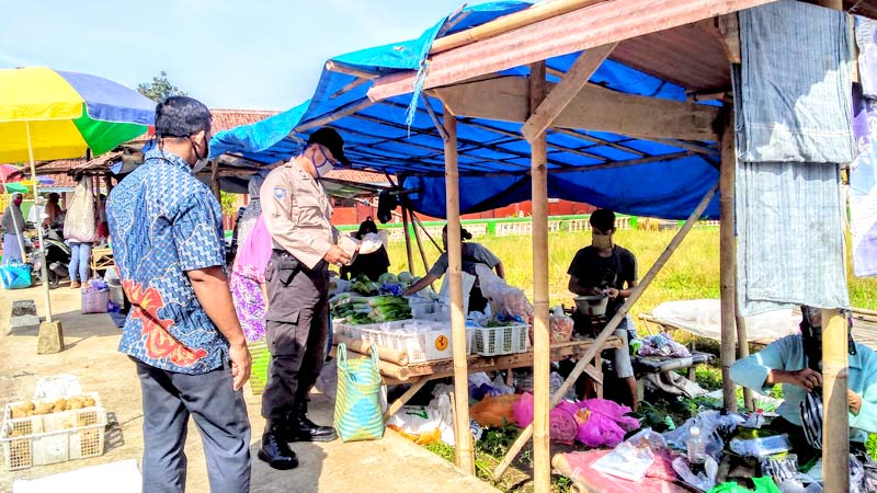 Direlokasi, Pedagang Pasar Desa Kedungpring Enggan Kembali