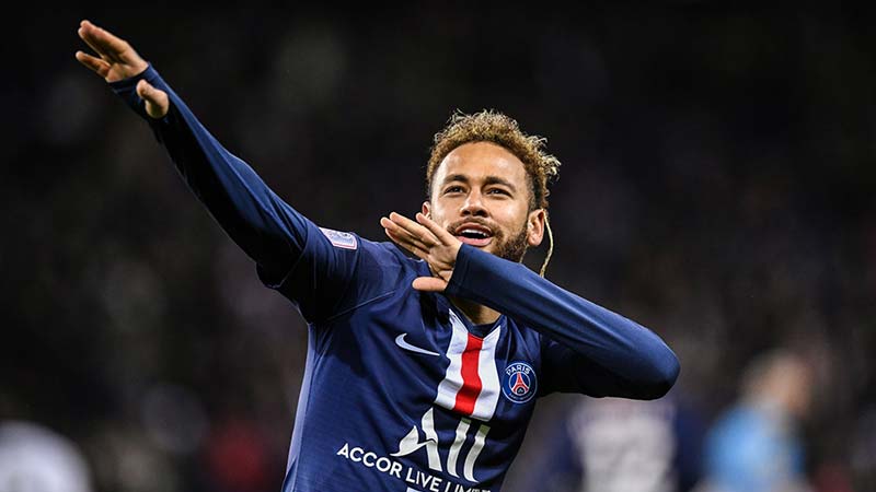 Neymar ke Barcelona, Bek Sangar ke Chelsea