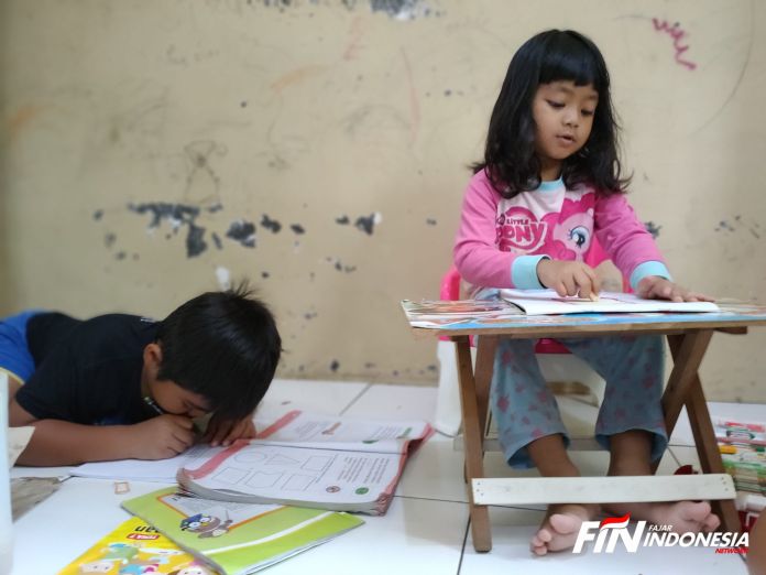 Surat Keputusan Bersama (SKB) Empat Kementerian: Orang Tua Boleh Larang Anaknya Pergi ke Sekolah