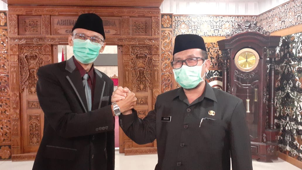 Kendorkan Tensi Politik, Bupati Cirebon dan Ketua DPRD Buat Jadwal Ngopi Bareng