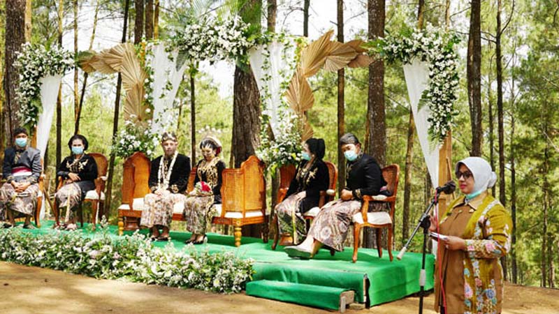 Pernikahan Era New Habit Disimulasikan di Tempat Wisata Purworejo