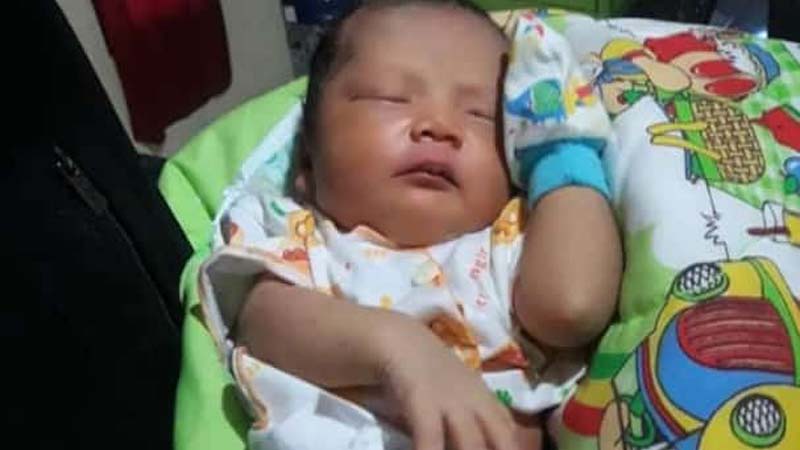 Penemuan Orok Bayi Dalam Tas di Depan Warung Gegerkan Warga, Lengkap dengan Peralatan Bayi