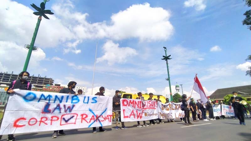 Mahasiswa di Purwokerto Demo Tolak RUU Cipta Kerja,  Omnibus Law Bersifat Eksploitatif