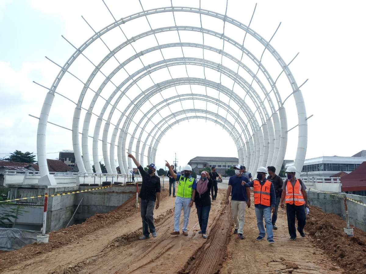 Jalan Santai Radar Bareng DPU Banyumas ke Jembatan Jalan Tembus Gerilya -  Soedirman: Jembatan Tanda Susuri Lo