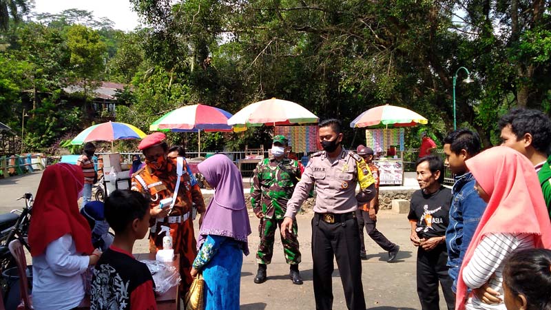 Wisata Kali Cawang Banjarpanepen Sumpiuh Mulai Ramai,  Rombongan Tak Bermasker Terjaring Razia