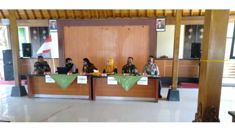 Transaksi Pupuk Wajib Gunakan Kartu Tani, Berlaku Mulai 1 Agustus untuk Lima Kecamatan, Ini Datanya