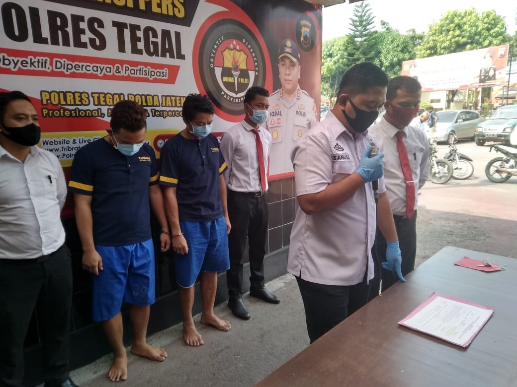 Bawa Kayu Jati Tanpa Dokumen, Dua Warga Desa Genduren, Purwojati, Ditahan di Polres Tegal