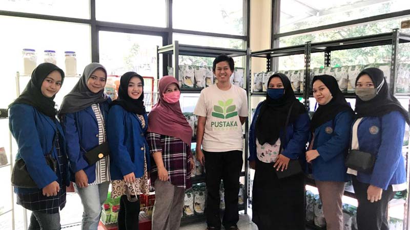 Mahasiswa KKN Alternatif Banjarnegara 3 UMP Ciptakan Pizza Sehat Rendah Gluten Dari Tepung Mocaff