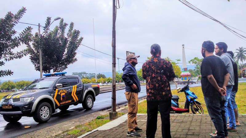 Disepakati Pedagang, Barang PKL Bandel Akan Diangkut Bila Dibiarkan di Sekitar Alun-alun Banyumas