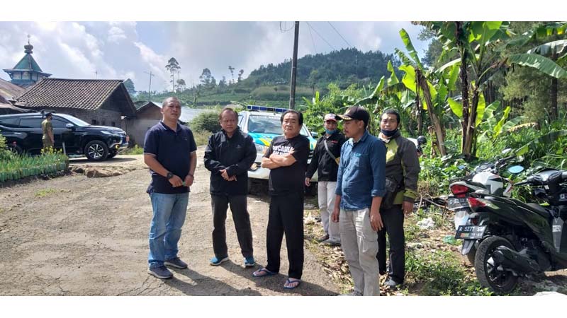 Proyek Jalan Tembus Banjarnegara - Pekalongan Tertunda, Bupati: Mohon Maaf, Saya Prihatin, Mengapa Masih Ada R