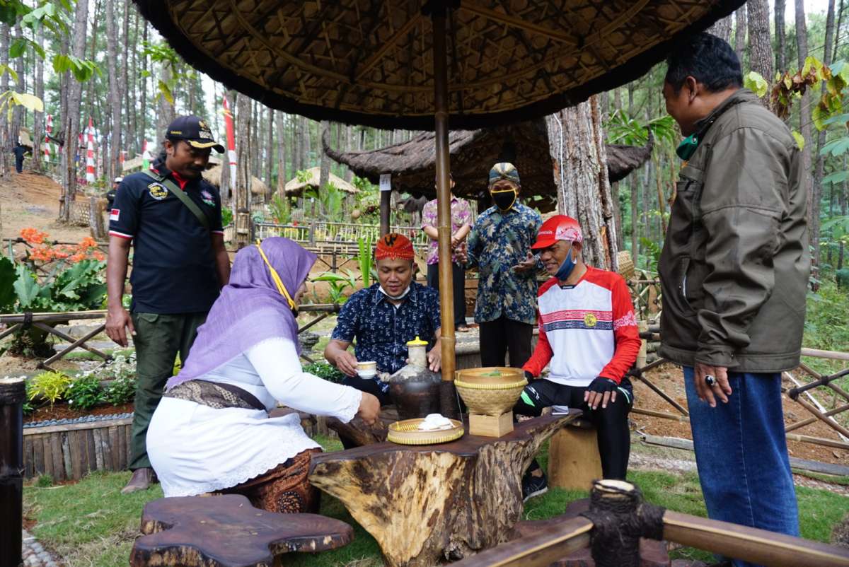 Wabup Kebumen Arif Gowes 32 Km, Wisata Watu Jali Mulai Dibuka