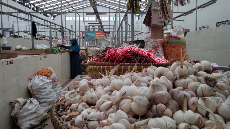 Bantuan Pangan Non Tunai Ternyata Bikin Pasar Lesu