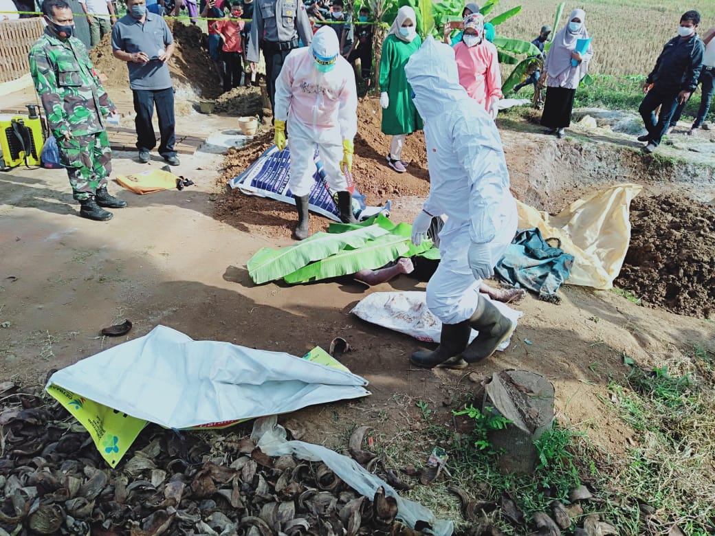 Mayat Lelaki Ditemukan di Sumur Tempat Pembuatan Batu Bata Desa Kedondong