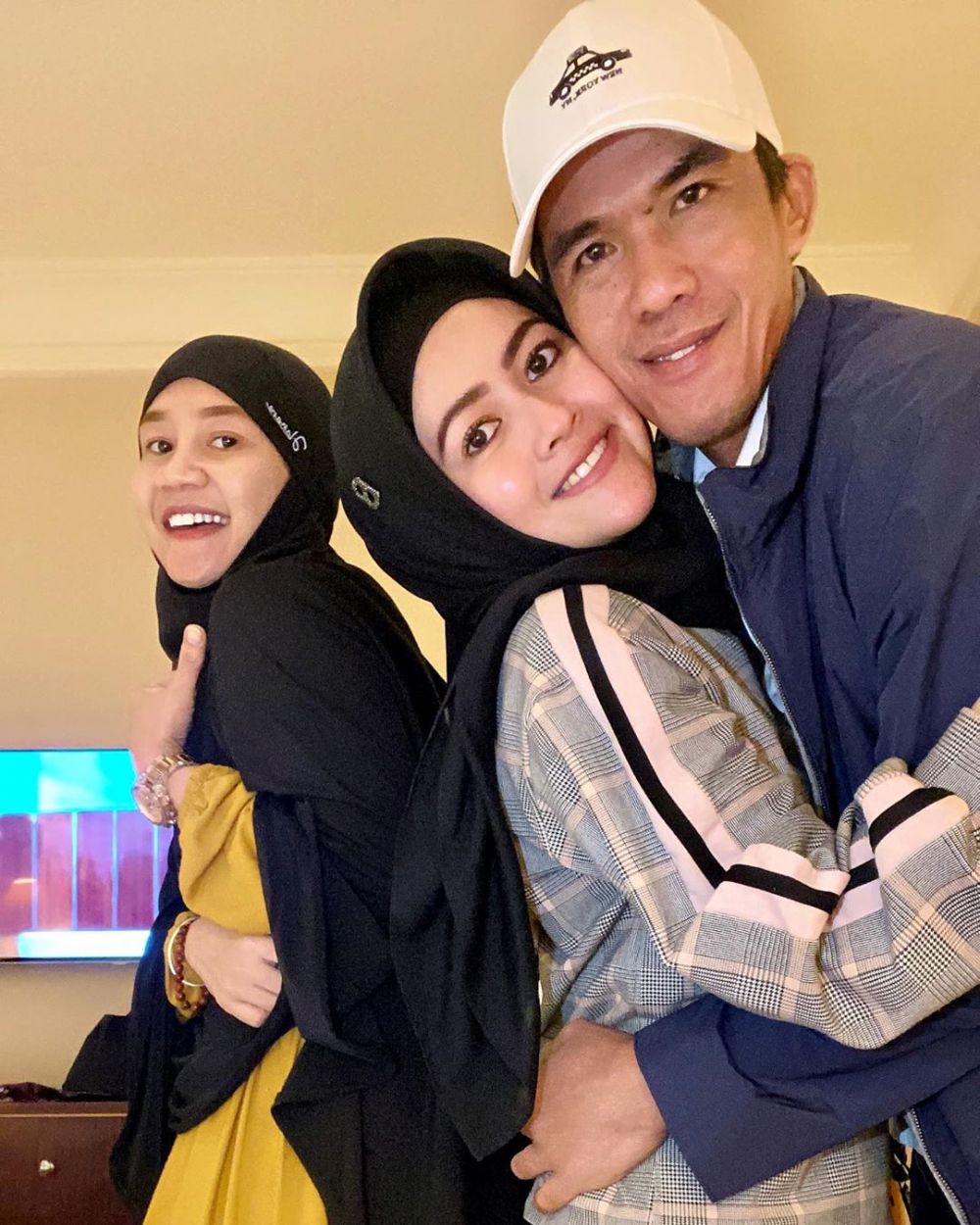 Wajah Suami Baru Meggy Wulandari Dihina