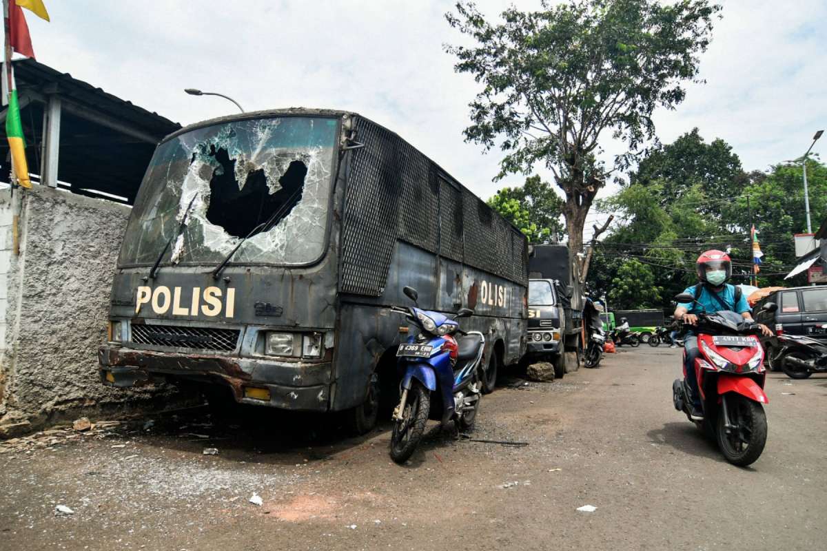 Polsek Ciracas Jakarta Timur Diserang dan Dirusak Oknum TNI AD, DPR: Kaji Ulang Sistem Pendidikan TNI