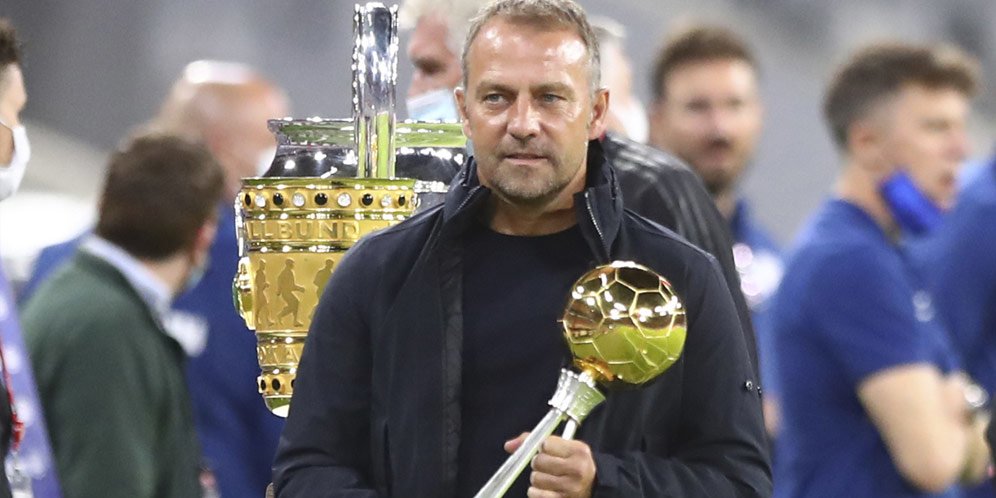 Bayern Munchen v Sevilla: 38 Laga, 4 Gelar