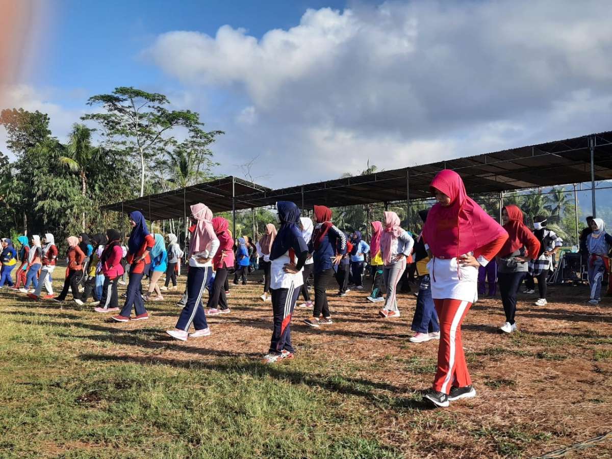 Mulai Ramai Aerobik di Tingkat RT untuk Jaga Kebugaran Cegah Corona