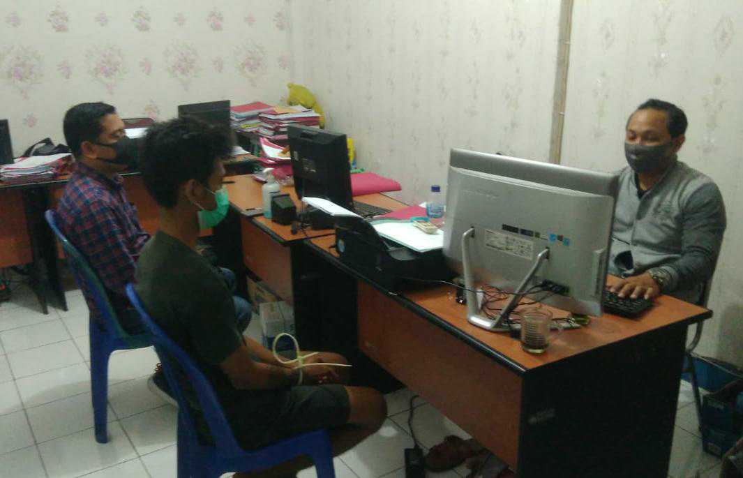 COD Beli HP di Purwokerto, Dua Pemuda Bayar Pakai Upal, Diringkus Polisi