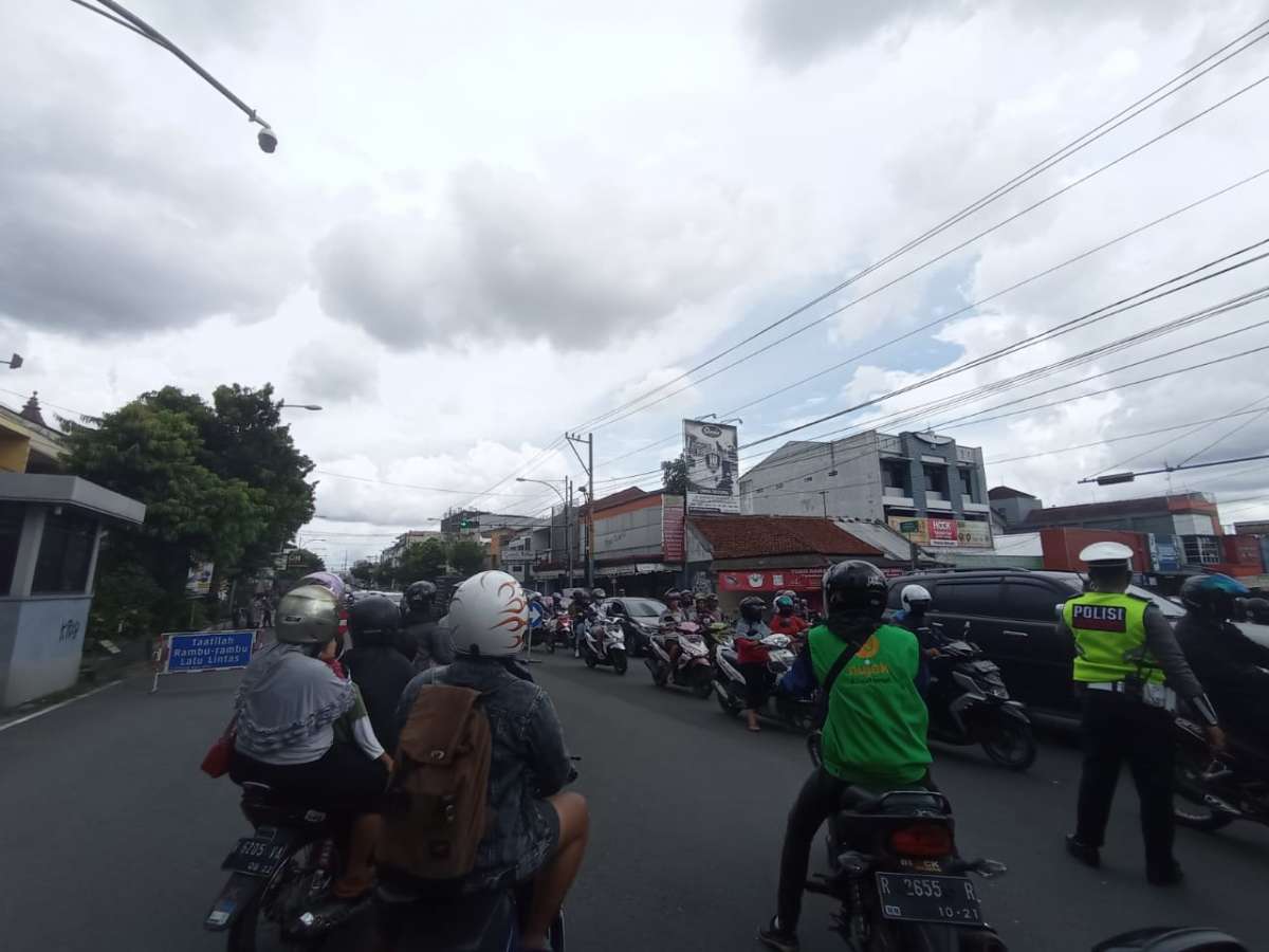 Arus Lalu Lintas Dialihkan di Kawasan Alun-alun Purwokerto