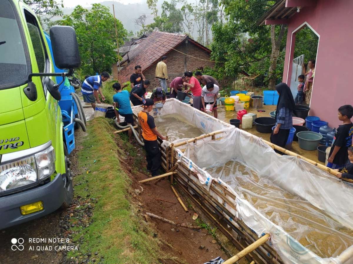 Hujan, Masih Ada Desa Kesulitan Air Bersih