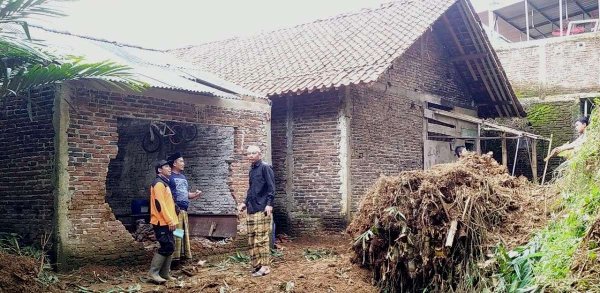 Hujan Picu Longsor Empat Titik di Banjarnegara